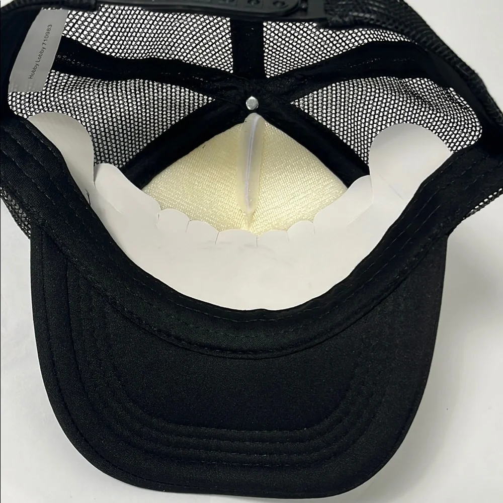 Whale Tail Sunrise Youth Trucker Hat - Black & Yellow